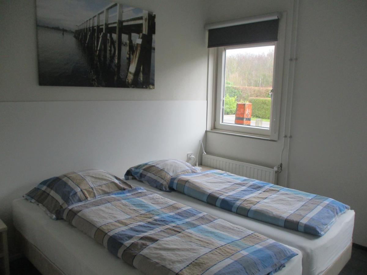 Comfortabel Vakantiehuis Aan Zee En Meer ! Kamperland Zewnętrze zdjęcie